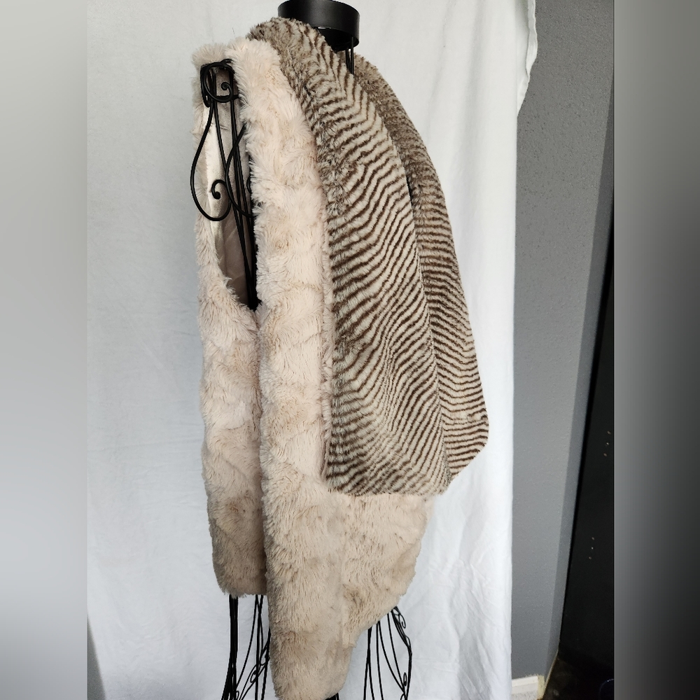 ESLEY vest